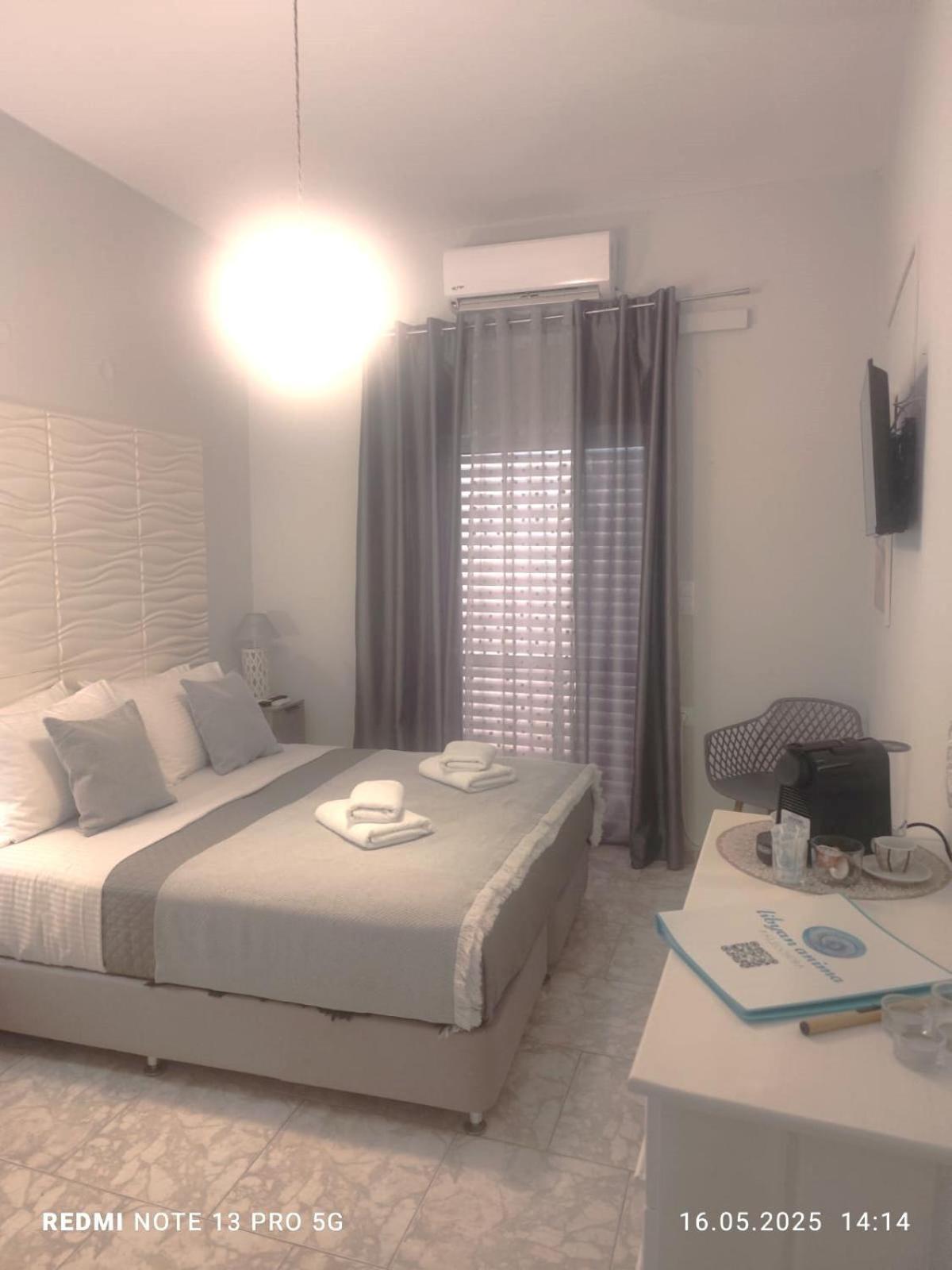 Libyan Anima Maisonette & Double Rooms Palaiochora Exterior foto