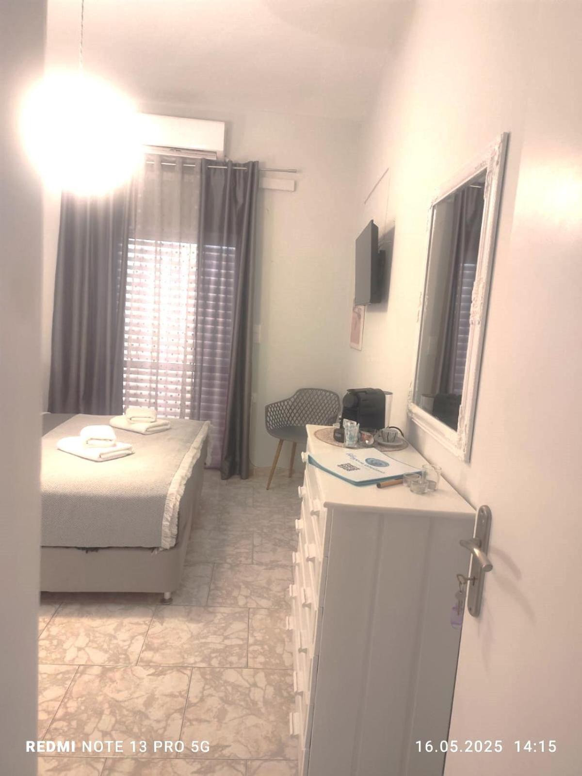 Libyan Anima Maisonette & Double Rooms Palaiochora Exterior foto